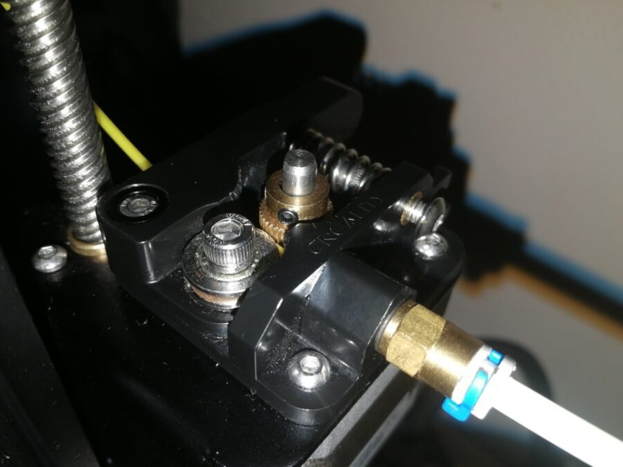6 Solutions on How to Fix 3D Printer Filament Not Feeding Properly